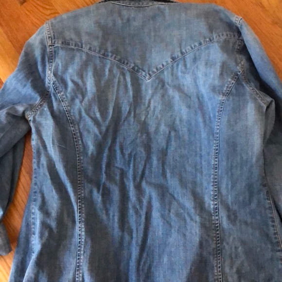 J. CREW DENIM TOP - Picture 4 of 4